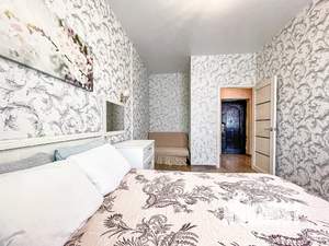 1-к квартира, посуточно, 35м2, 3/10 этаж