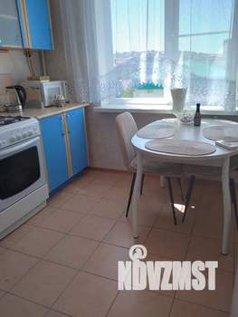 2-к квартира, посуточно, 52м2, 8/10 этаж