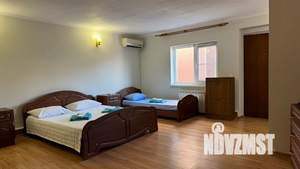 Студия квартира, посуточно, 40м2, 2/2 этаж