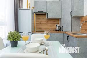 Студия квартира, посуточно, 30м2, 7/8 этаж