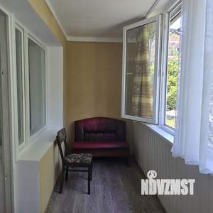 2-к квартира, посуточно, 46м2, 1/2 этаж