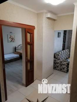 1-к квартира, посуточно, 38м2, 1/10 этаж