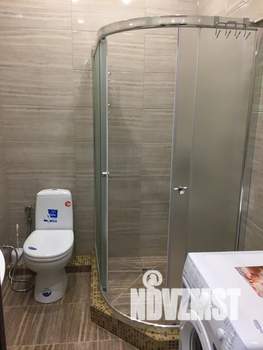 Студия квартира, посуточно, 40м2, 4/10 этаж