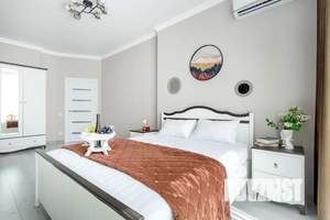 1-к квартира, посуточно, 61м2, 3/6 этаж