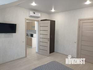 1-к квартира, посуточно, 40м2, 3/3 этаж