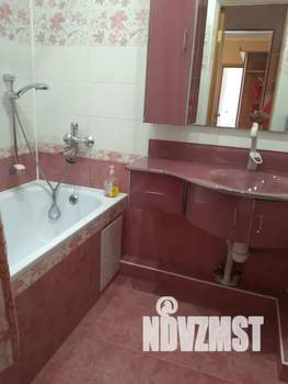 2-к квартира, посуточно, 52м2, 8/10 этаж