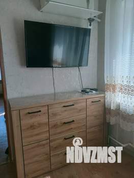 2-к квартира, посуточно, 37м2, 5/5 этаж