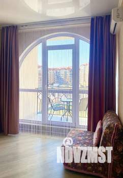 Студия квартира, посуточно, 28м2, 6/8 этаж