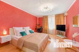 1-к квартира, посуточно, 50м2, 1/1 этаж