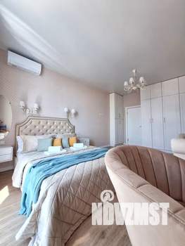1-к квартира, посуточно, 49м2, 3/6 этаж