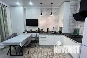 2-к квартира, посуточно, 50м2, 1/5 этаж