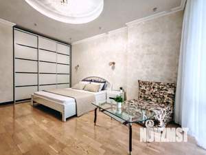 1-к квартира, посуточно, 61м2, 1/1 этаж