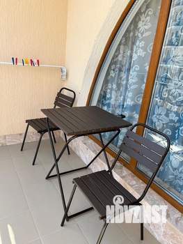 Студия квартира, посуточно, 27м2, 4/7 этаж