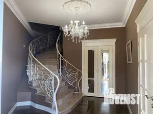 3-к квартира, посуточно, 170м2, 2/3 этаж