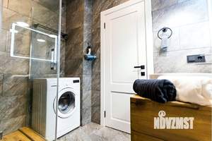 1-к квартира, посуточно, 62м2, 5/6 этаж