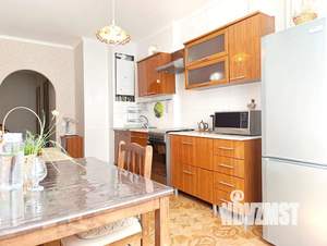 1-к квартира, посуточно, 50м2, 6/10 этаж