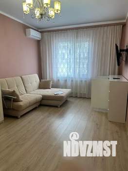 1-к квартира, посуточно, 45м2, 7/10 этаж
