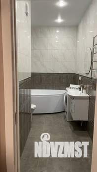 1-к квартира, посуточно, 60м2, 4/4 этаж