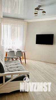 1-к квартира, посуточно, 52м2, 5/8 этаж