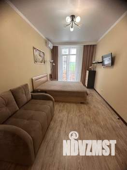 1-к квартира, посуточно, 40м2, 3/8 этаж