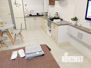 Студия квартира, посуточно, 30м2, 2/7 этаж