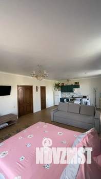 1-к квартира, посуточно, 50м2, 1/3 этаж