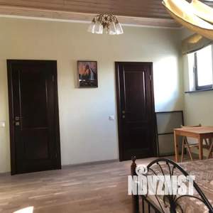 1-к квартира, посуточно, 40м2, 2/2 этаж