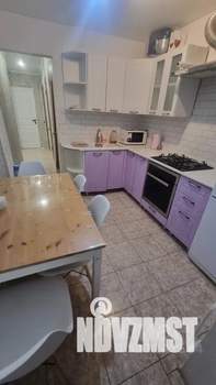 3-к квартира, посуточно, 65м2, 3/5 этаж