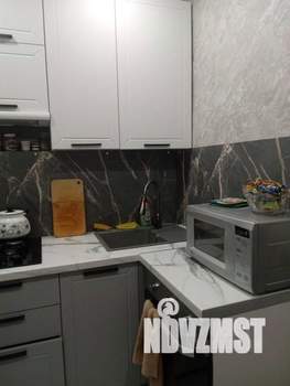 2-к квартира, посуточно, 44м2, 1/1 этаж