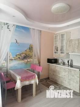 Студия квартира, посуточно, 28м2, 1/6 этаж