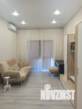 1-к квартира, посуточно, 38м2, 3/7 этаж