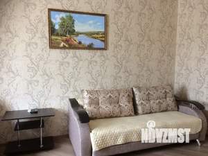 1-к квартира, посуточно, 42м2, 2/5 этаж