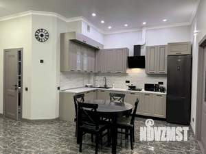 2-к квартира, посуточно, 55м2, 1/1 этаж