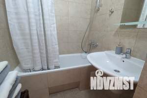 2-к квартира, посуточно, 56м2, 1/2 этаж