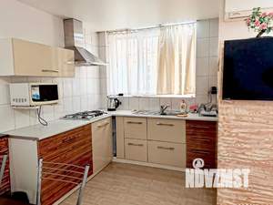 2-к квартира, посуточно, 40м2, 1/3 этаж