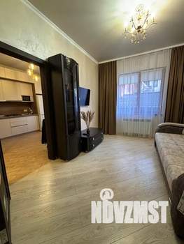 1-к квартира, посуточно, 40м2, 1/6 этаж