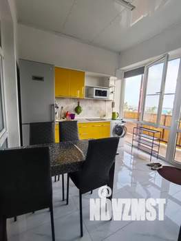 1-к квартира, посуточно, 60м2, 3/3 этаж