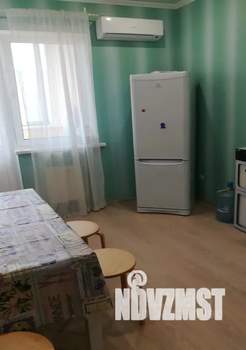1-к квартира, посуточно, 40м2, 4/12 этаж