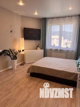 1-к квартира, посуточно, 45м2, 9/10 этаж