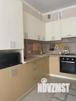 1-к квартира, посуточно, 40м2, 3/5 этаж