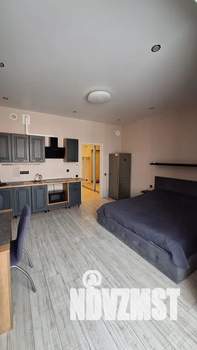 Студия квартира, посуточно, 33м2, 5/8 этаж