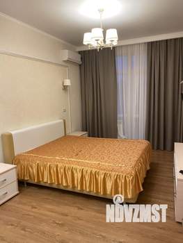 1-к квартира, посуточно, 53м2, 3/6 этаж