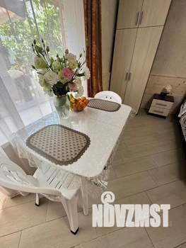 1-к квартира, посуточно, 30м2, 1/2 этаж