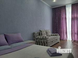 Студия квартира, посуточно, 27м2, 1/6 этаж