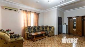 3-к квартира, посуточно, 75м2, 2/4 этаж