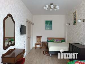 1-к квартира, посуточно, 39м2, 3/7 этаж