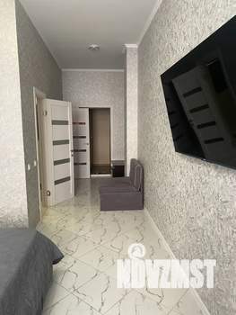 Студия квартира, посуточно, 38м2, 1/8 этаж
