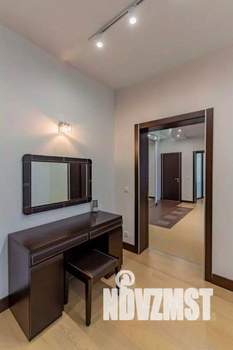 2-к квартира, посуточно, 100м2, 1/1 этаж