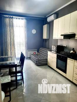 1-к квартира, посуточно, 45м2, 3/8 этаж