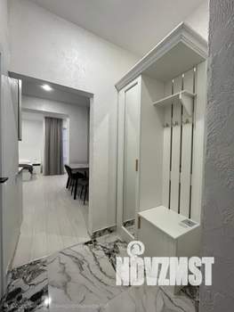 Студия квартира, посуточно, 34м2, 3/3 этаж